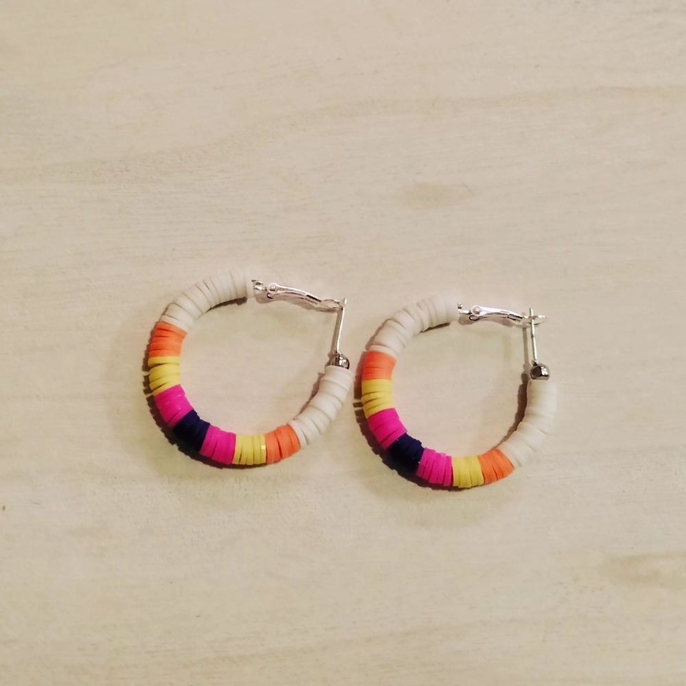 Earrings - Picture 2 of 5